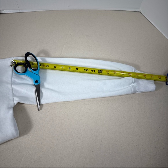 Abercrombie Kids White Embroidered Los Angeles California Sweatshirt Girls 14/15 - Picture 11 of 13